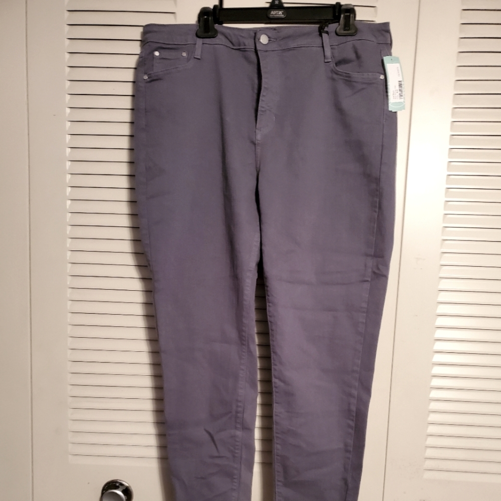 Grey skinny jean